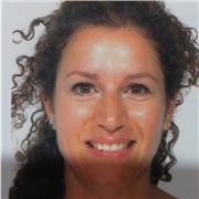 Insegnante con laurea magistrale in pedagogia impartisce lezioni online e in presenza